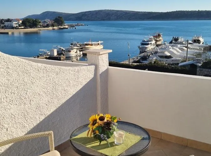 Leut Nocleg ze śniadaniem